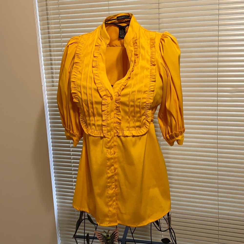 Mustard yellow blouse w/ elbow length puff sleeves